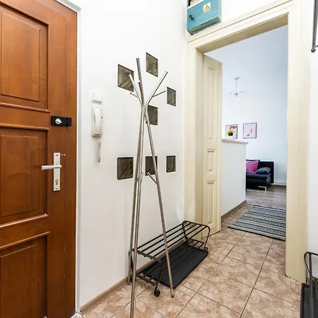 Days - Old Town In Location Apartament