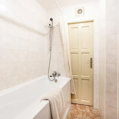 Days - Old Town In Location * Prag