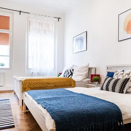 Daire Days - Old Town In Location Prag