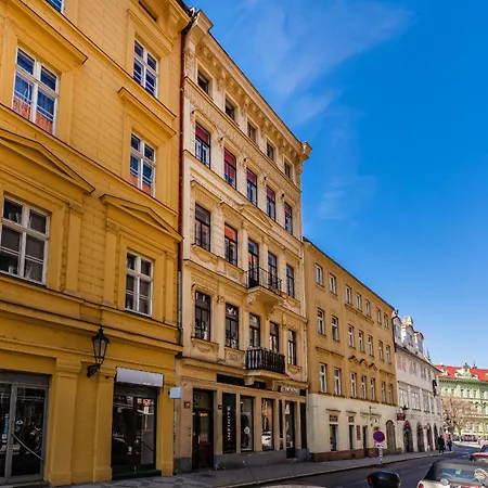 Daire Days - Old Town In Location *